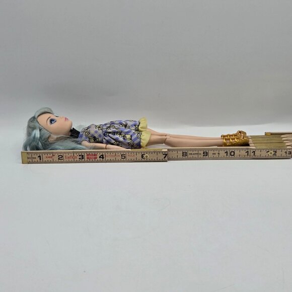 Ever After Birthday Ball Blondie Lockes Doll 2012 Mattel - Picture 4 of 5